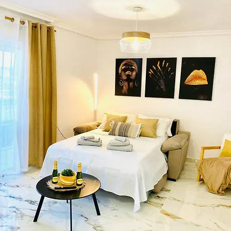 דירה Sunny Sweet Olga טורבייחה