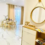 Sunny Sweet Olga Apartman *